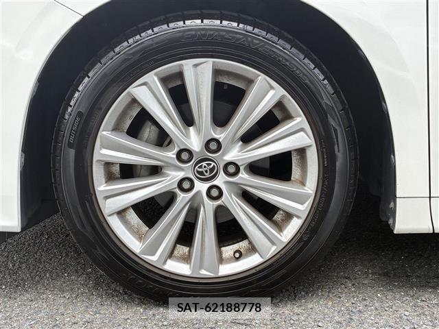 Toyota VELLFIRE 2015 8692816-3