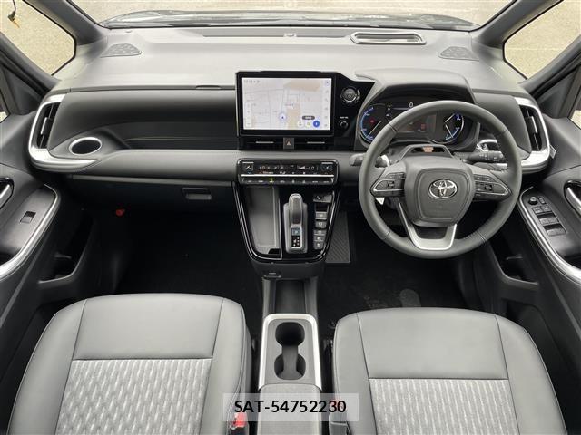 Toyota NOAH 2025 8706393-14