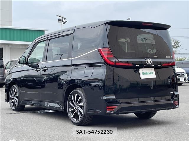 Toyota NOAH 2025 8706393-2