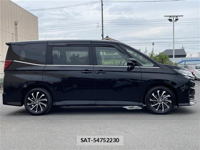 Toyota NOAH 2025 8706393-22
