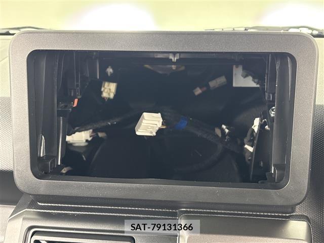 Daihatsu TAFT 2025 8756180-22