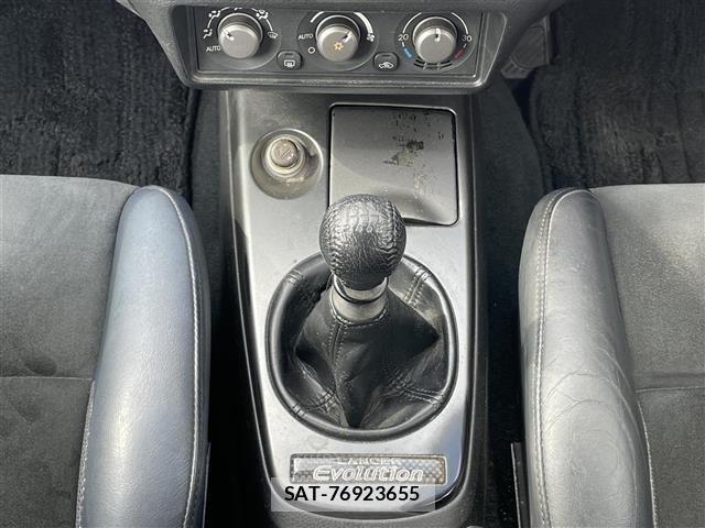 Mitsubishi LANCER 2005 8910475-12