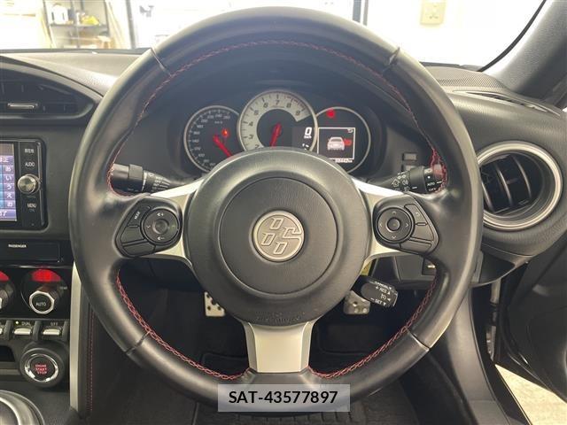 Toyota 86 2017 8706017-17
