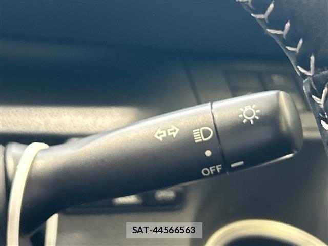 Toyota SIENTA 2017 8715957-1