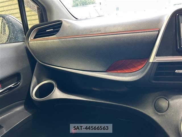 Toyota SIENTA 2017 8715957-6