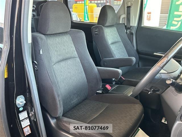 Toyota VELLFIRE 2012 8674411-1