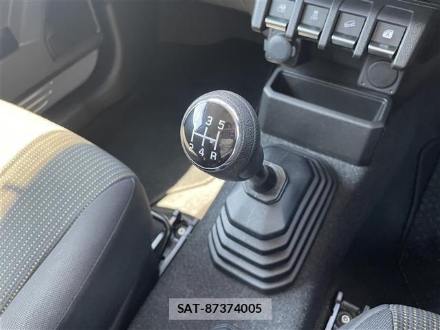 Suzuki JIMNY 2020 8748775-7