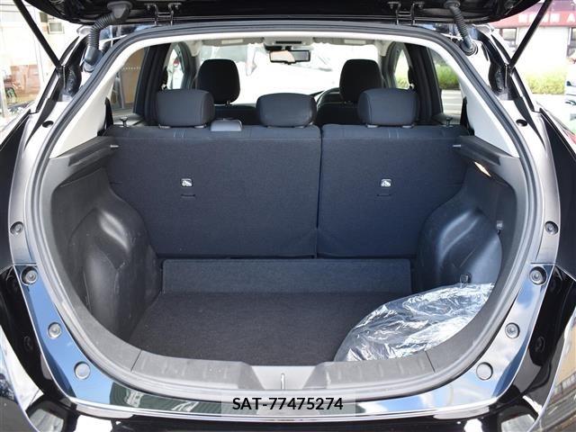 Nissan LEAF 2017 8929034-2