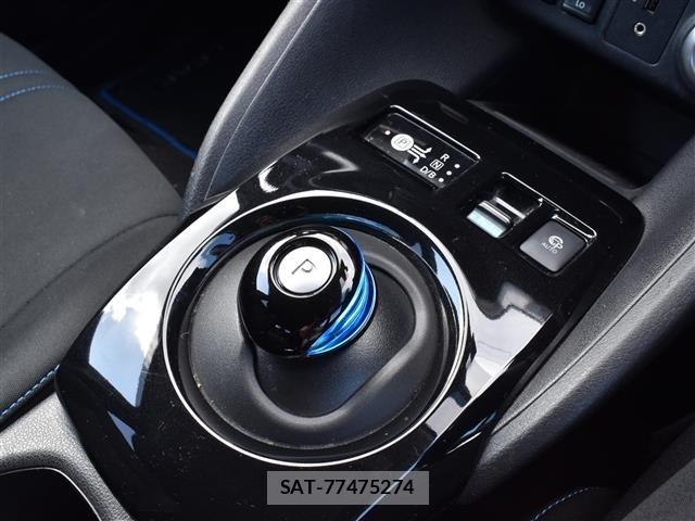 Nissan LEAF 2017 8929034-6
