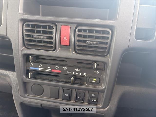 Suzuki CARRY TRUCK 2016 8933764-18