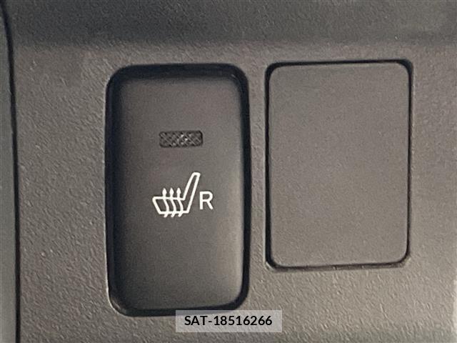 Daihatsu WAKE 2019 8698658-9