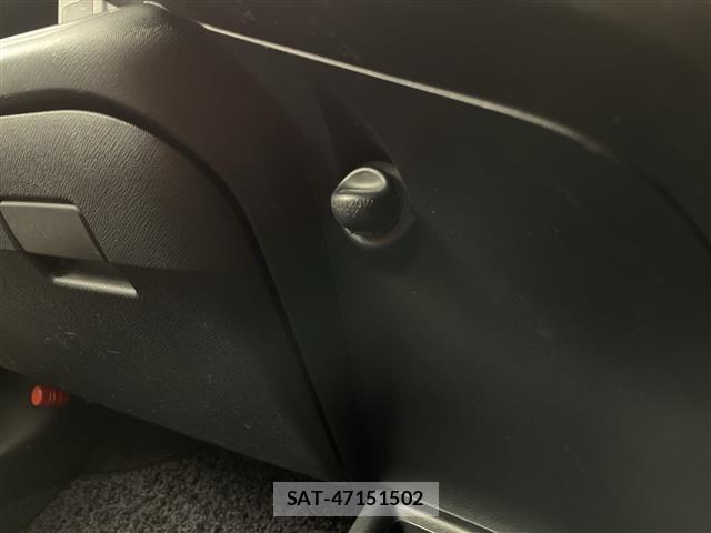 Toyota AQUA 2012 8705833-5