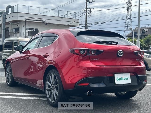 Mazda MAZDA3 2022 8909360-13