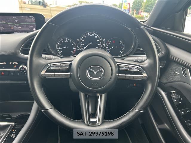 Mazda MAZDA3 2022 8909360-15