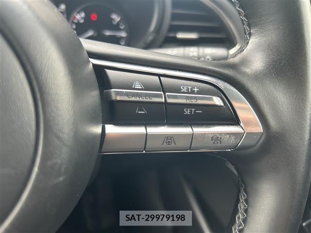 Mazda MAZDA3 2022 8909360-17