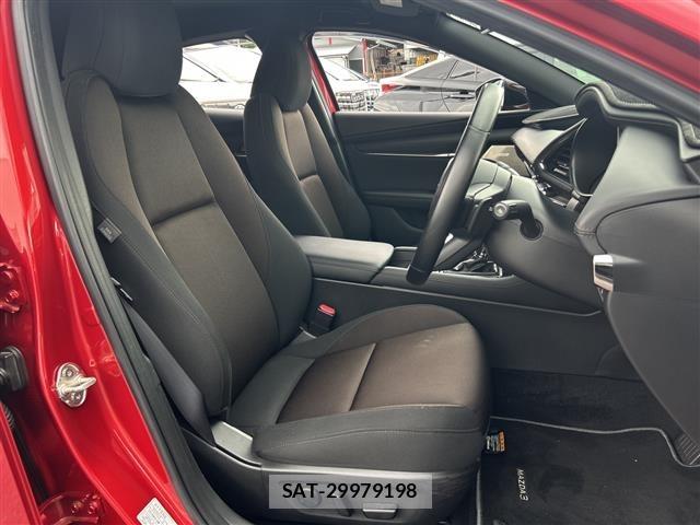 Mazda MAZDA3 2022 8909360-22