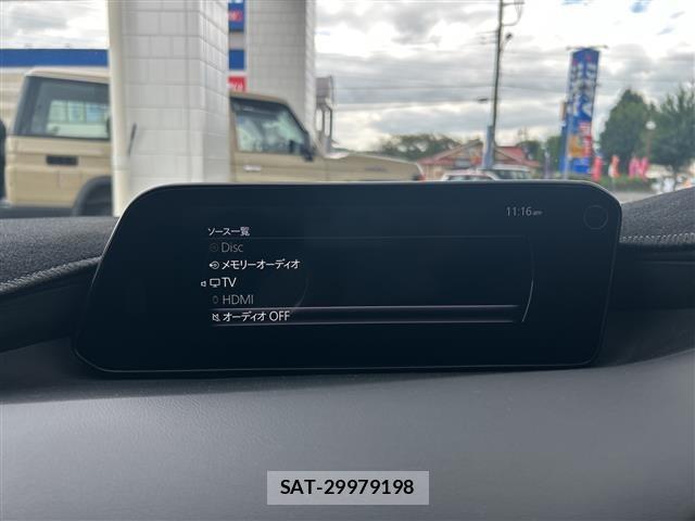 Mazda MAZDA3 2022 8909360-8