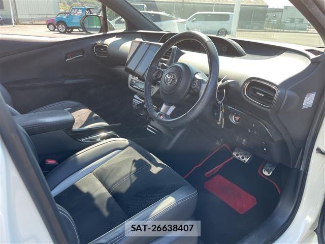 Toyota PRIUS PHV 2018 8692755-2