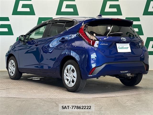 Toyota AQUA 2023 8705841-13