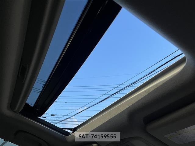 Nissan ELGRAND 2014 8709681-21