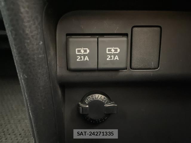 Toyota ESQUIRE 2020 8692655-6
