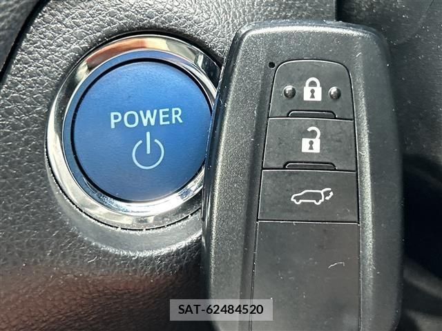 Toyota RAV4 2022 8709475-12