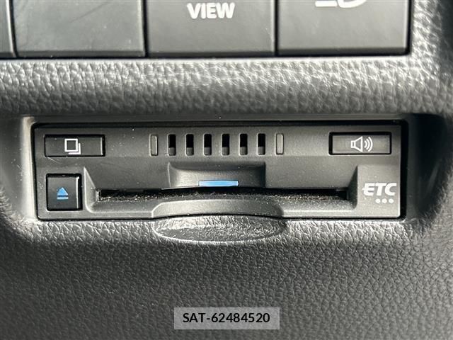 Toyota RAV4 2022 8709475-2
