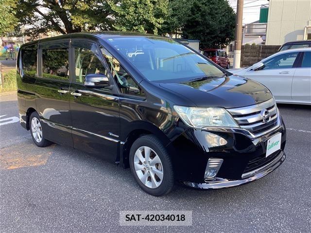 Nissan SERENA 2013 8928112-11