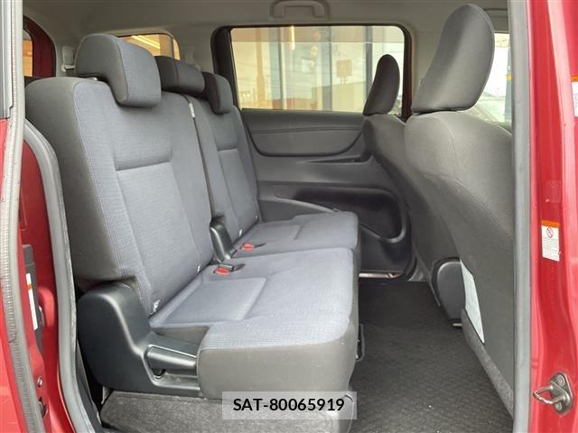 Toyota SIENTA 2017 8715981-11