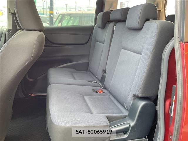 Toyota SIENTA 2017 8715981-12