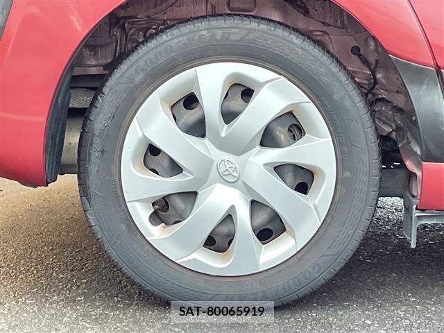 Toyota SIENTA 2017 8715981-6
