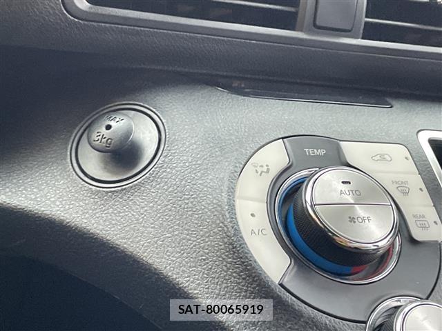 Toyota SIENTA 2017 8715981-9