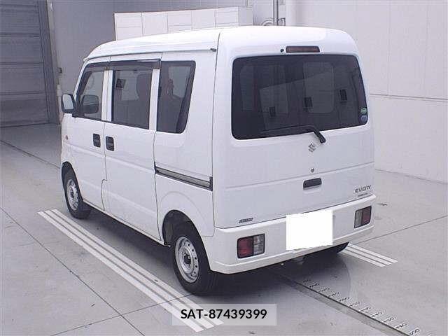 Suzuki EVERY 2014 8851782-1