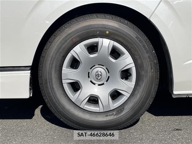 Toyota HIACE WAGON 2017 8915618-10