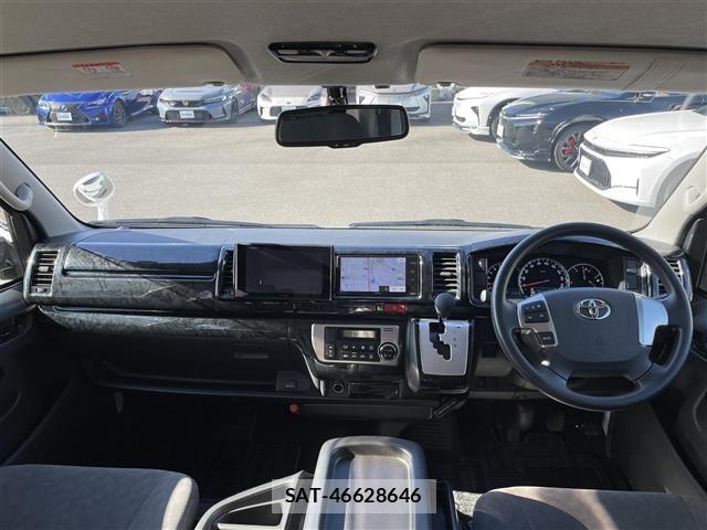 Toyota HIACE WAGON 2017 8915618-15