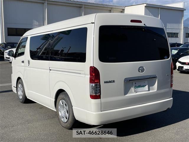 Toyota HIACE WAGON 2017 8915618-4