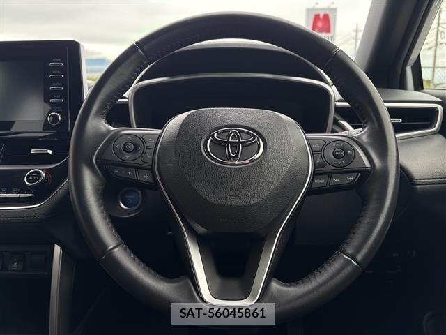 Toyota COROLLA CROSS 2021 8693236-3
