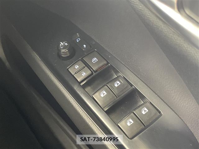 Toyota CAMRY 2017 8708936-2