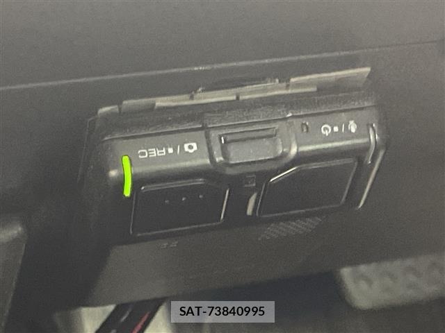 Toyota CAMRY 2017 8708936-20
