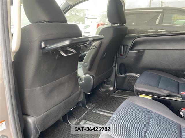 Toyota NOAH 2020 8706397-2