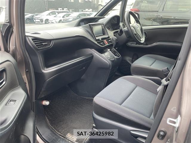Toyota NOAH 2020 8706397-8