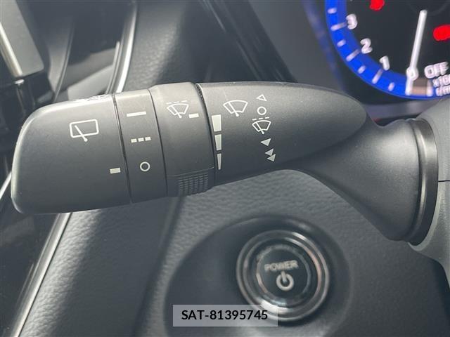 Toyota COROLLA CROSS 2022 8693237-7