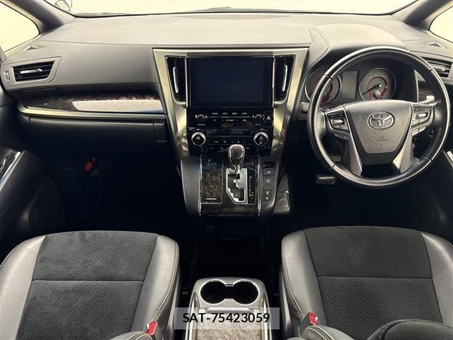 Toyota VELLFIRE 2021 8692817-15