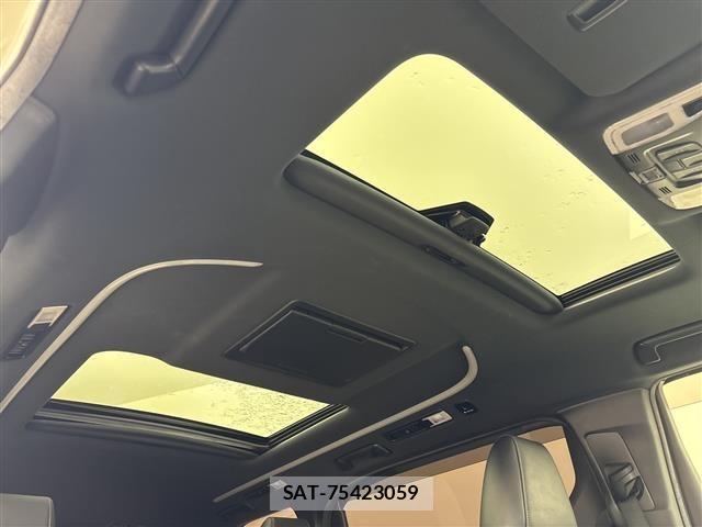 Toyota VELLFIRE 2021 8692817-16