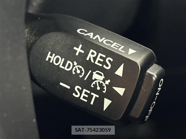 Toyota VELLFIRE 2021 8692817-7