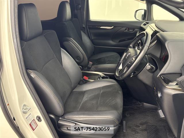 Toyota VELLFIRE 2021 8692817-9