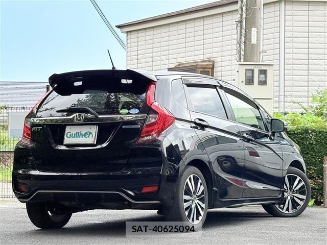 Honda FIT 2017 8922201-1