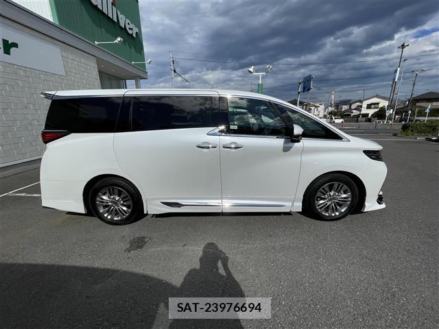 Toyota ALPHARD 2025 8716404-1