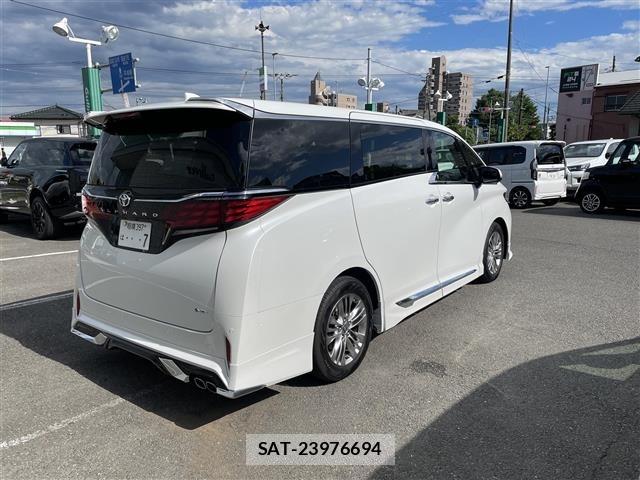 Toyota ALPHARD 2025 8716404-21