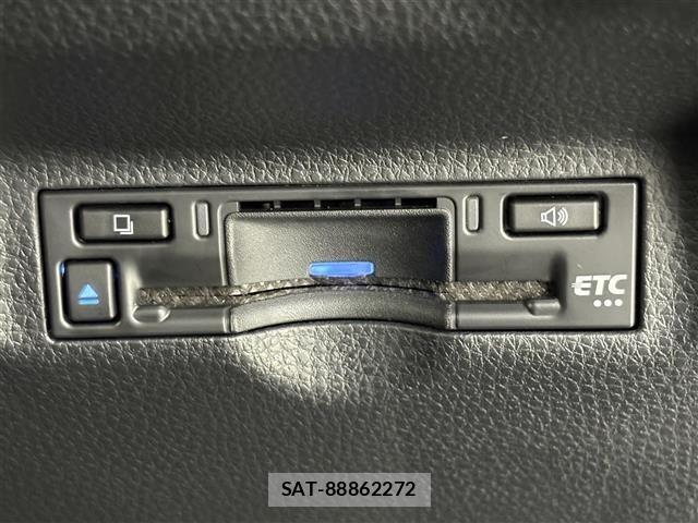 Toyota SIENTA 2022 8671855-16